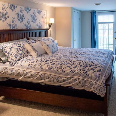 Hudson Manor Bed & Breakfast 沃特金斯格伦 外观 照片