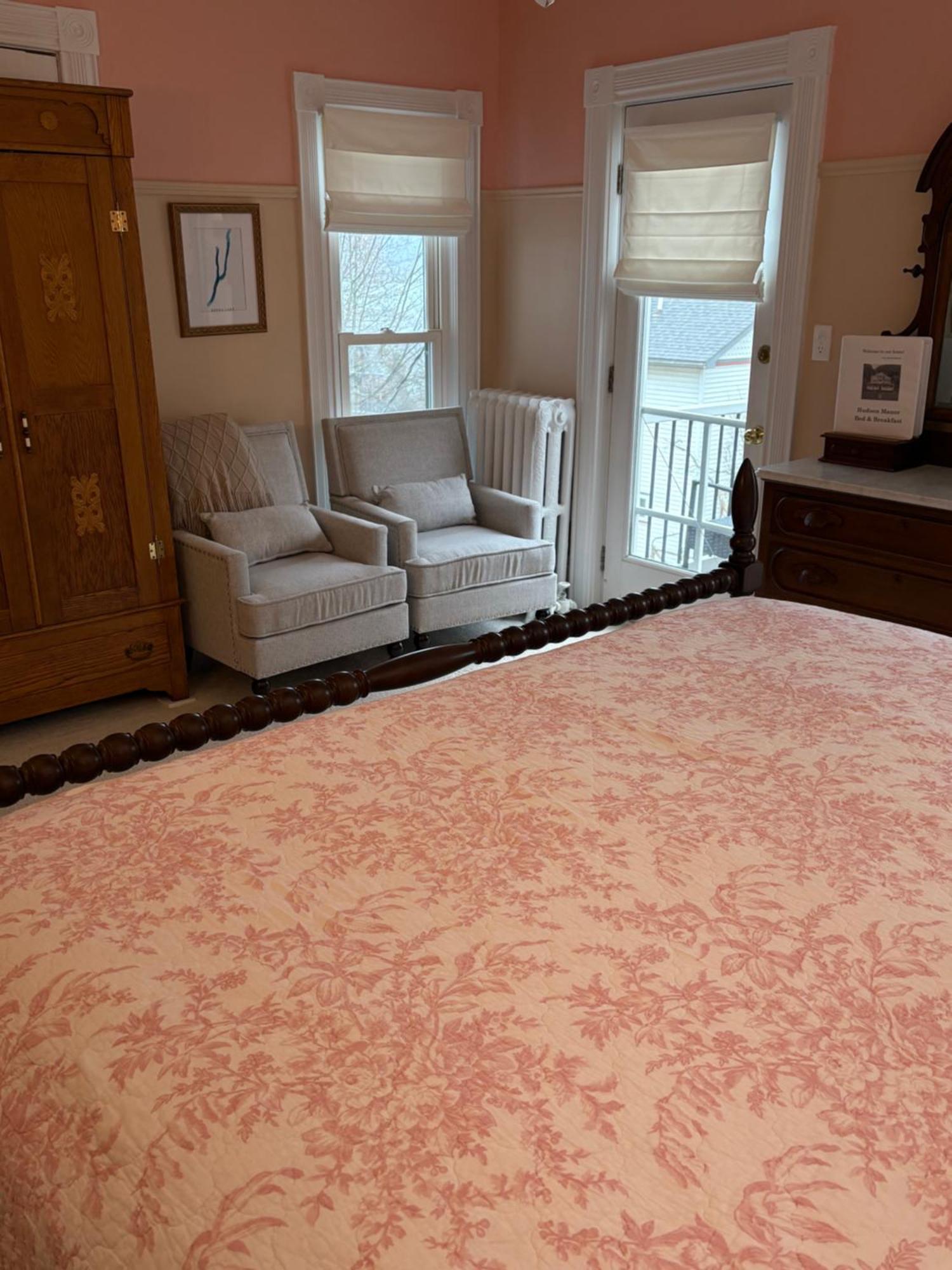 Hudson Manor Bed & Breakfast 沃特金斯格伦 外观 照片