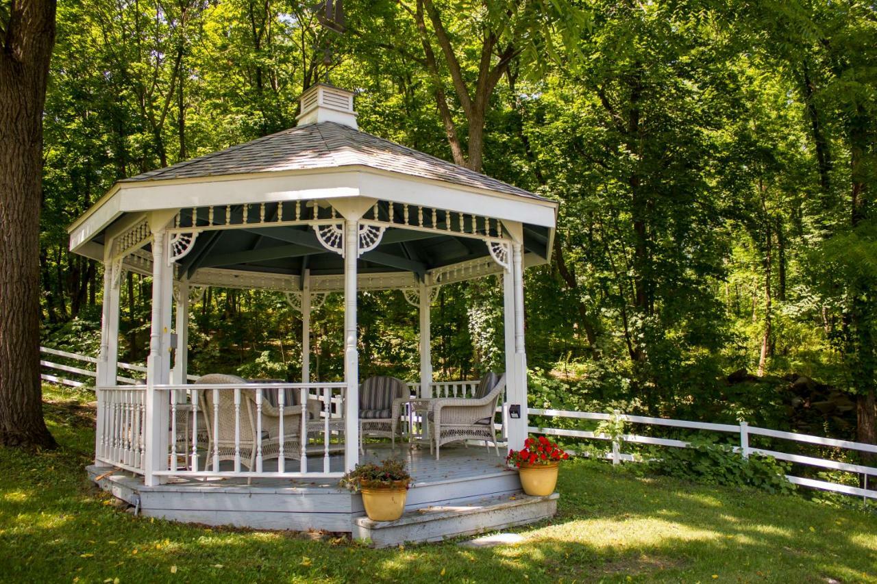 Hudson Manor Bed & Breakfast 沃特金斯格伦 外观 照片